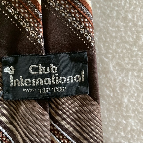 Four Ties - Picture 3 of 6